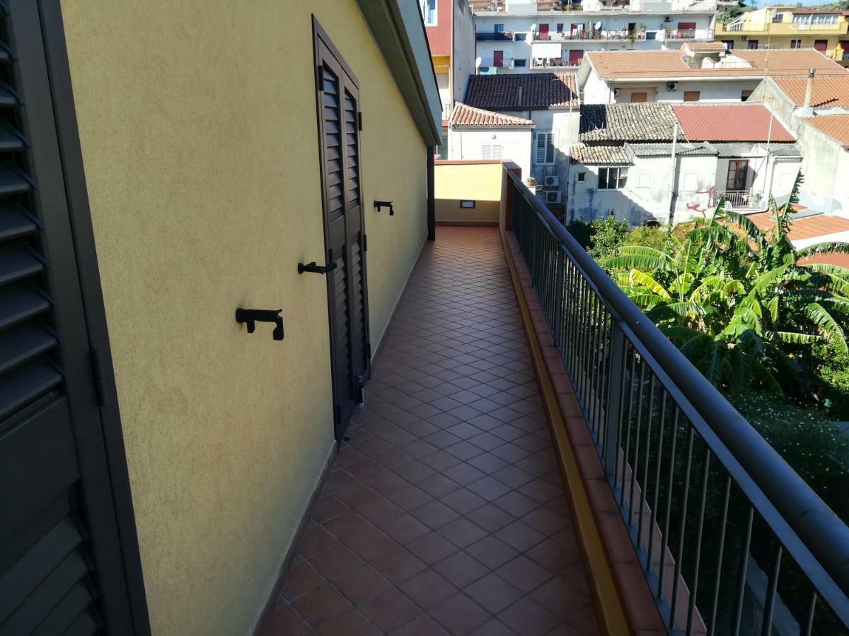Casa Carmelo Apartment Nizza di Sicilia Bagian luar foto